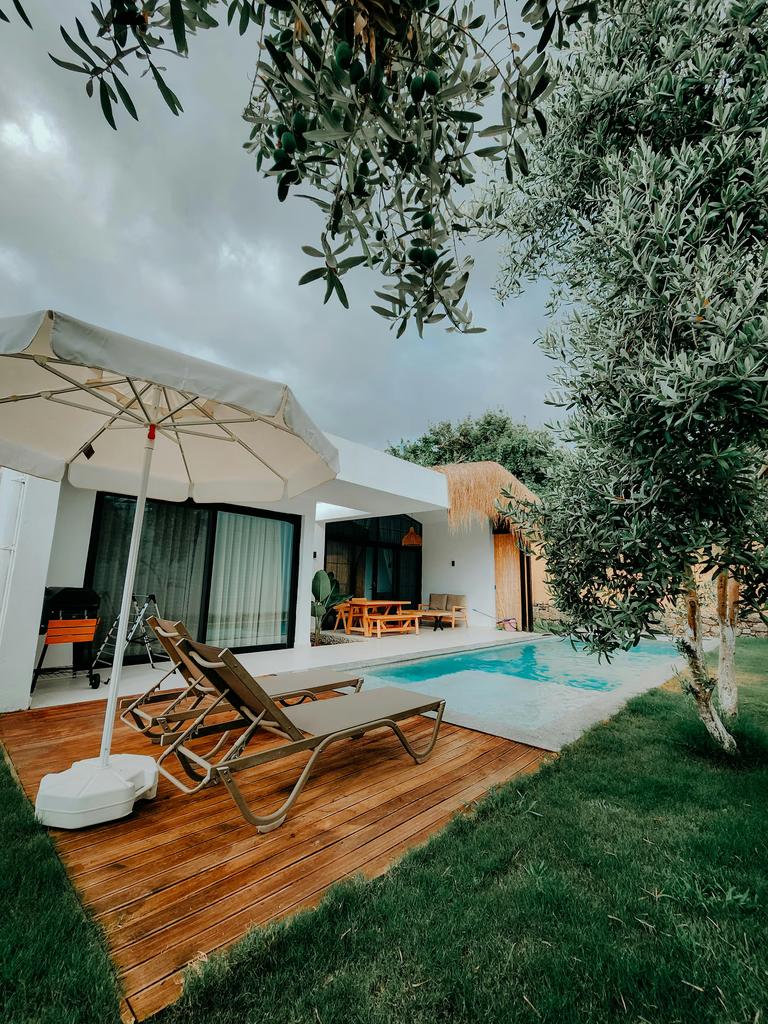 Molife construction process